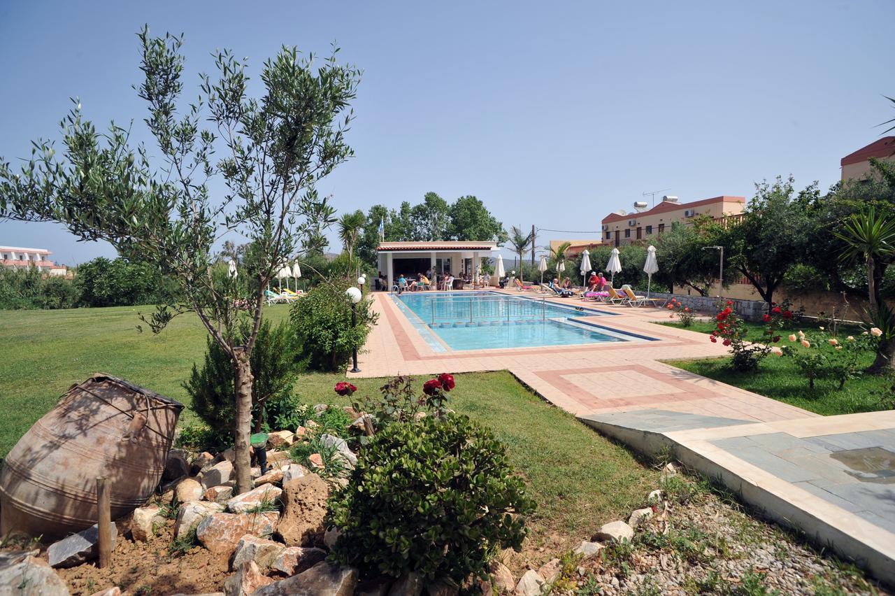 Merabello Apartments Agia Marina Exteriör bild